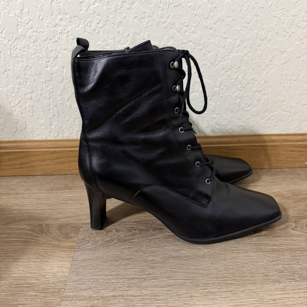 VTG Y2K Indeed Gothic Heeled Lace Up Boots Grunge Leather Women's Size 11M
